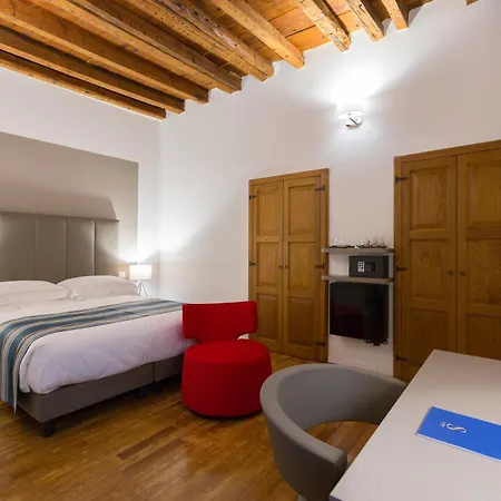 Hotel Ai Suma Milão